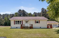 18519 BIG RD, PARKSLEY, VA 23421
