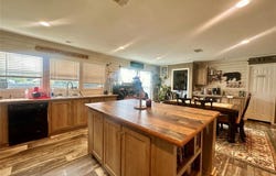 420 N College Street, Cordell, OK 73632