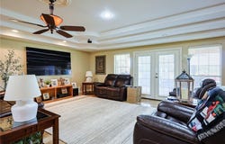 2697 Oak Grove, Beeville, TX 78102