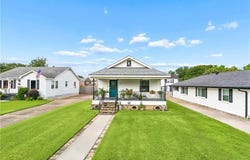 236 ANGELA Street, Arabi, LA 70032