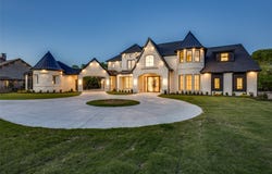 4636 Lake Breeze Drive, McKinney, TX 75071