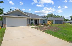 1955 Pentagon Street, Gulf Breeze, FL 32563