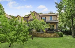 800 Spring Creek Drive, Grapevine, TX 76051