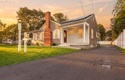 18 Murphy Road, Hyannis, MA 02601