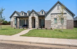 706 N 7th Street, Wolfforth, TX 79382