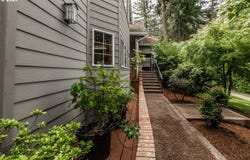 2660 BOWMONT Dr, Eugene, OR 97405