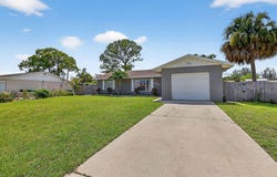 356 NW Hibiscus Street, Port Saint Lucie, FL 34983