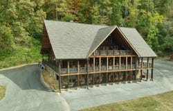 173 Rafter Rd, Tellico Plains, TN 37385