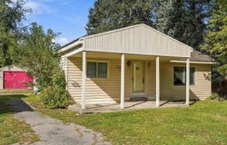 38491 Albert Boulevard, Clinton Township, MI 48036