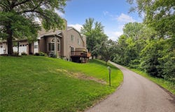 100 Primrose Court, Vadnais Heights, MN 55127