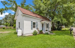 185 N Fayetteville Street, Parkton, NC 28371