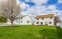 9040 Telford Circle, Johnston, IA 50131