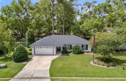 6132 NW 111TH PLACE, ALACHUA, FL 32615