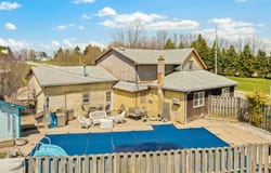 5670 S Niles Road, St. Joseph, MI 49085