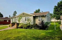 3221 2nd Ave E, Hibbing, MN 55746