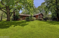 6 Surrey Lane, Ocean Twp, NJ 07712