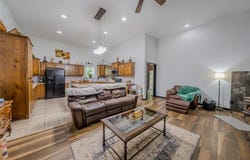 19959 Rheas Community  RD, Lincoln, AR 72744