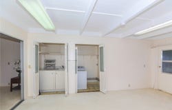 665 Hahaione Street, Honolulu, HI 96825