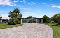 5721 Bayberry Ln, Tamarac, FL 33319