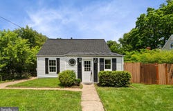 132 EVANS STREET, MANASSAS PARK, VA 20111