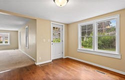 1889 Clarence Street, Maplewood, MN 55109
