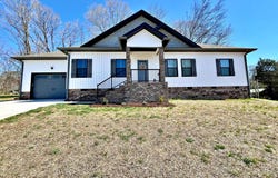 104 Elm Street, Decatur, TN 37322