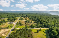 5896 Indian Hill Road, Honor, MI 49640