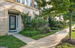 44713 PLYMPTON SQUARE, ASHBURN, VA 20147