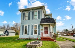 1652 N Limestone Street, Springfield, OH 45503