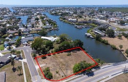 601 FLAMINGO Drive, APOLLO BEACH, FL 33572
