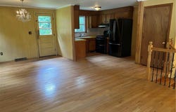 10 Lawnwood Road, Coventry, RI 02816
