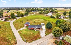 260 Heltsley Road, Lewisburg, KY 42256