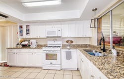 10605 PARK VIEW Circle, El Paso, TX 79935