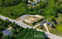 3207 M-37, Middleville, MI 49333