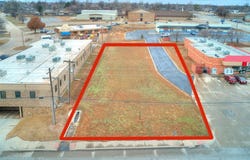 1308 Holly Avenue, Yukon, OK 73099