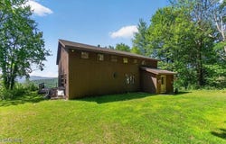 218 Colfax Road, Cambridge, NY 12816