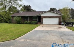 16130 Sutton Drive, Athens, AL 35611