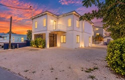 103 W Avenue A, Key Largo, FL 33037
