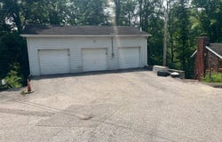 1609 Colby Rd., Charleston, WV 25314