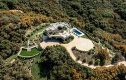 415 Stunt Rd, Calabasas, CA 91302