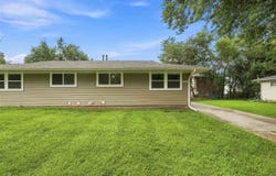 1911 Taylor Drive, IowaCity, IA 52240-9149