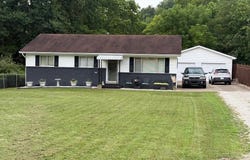 828 Buffalo Creek Road, Huntington, WV 25704