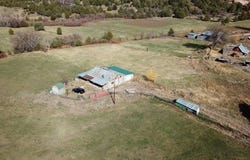 31 Lower Ojitos Rd, Penasco, NM 87521