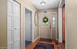 1121 st. john's Road, Drums, PA 18222