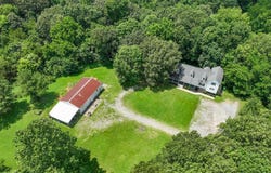 3929 Griggstown Rd, Calvert City, KY 42029