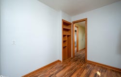 506 E 3rd Street E, Newhall, IA 52315
