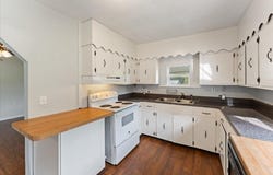262 Walnut Avenue, Trenton, GA 30752