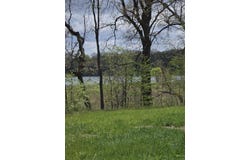 17769 Paradise Lake Road, Vandalia, MI 49095