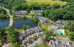 84 Mill Pond, North Andover, MA 01845