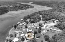 28136 Lone Pine Road, Eagle Rock, MO 65641